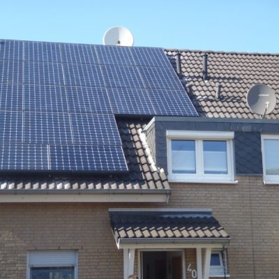 Kerpen_64kWp_SPR320WHT_2013-800x599