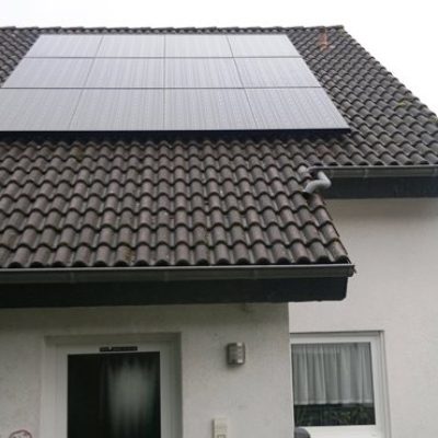 Photovoltaikanlage-Königswinter-Solarwatt-Scheer