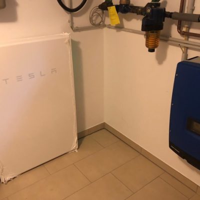 Stromspeicher-Tesla-PW2-in-Kürten